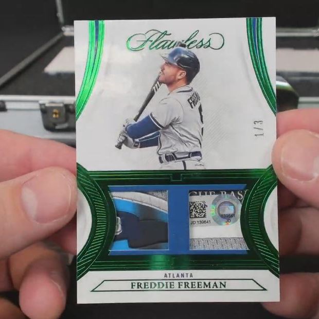 2022 Panini Flawless Baseball