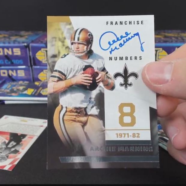 2022 Panini Illusions Football 1