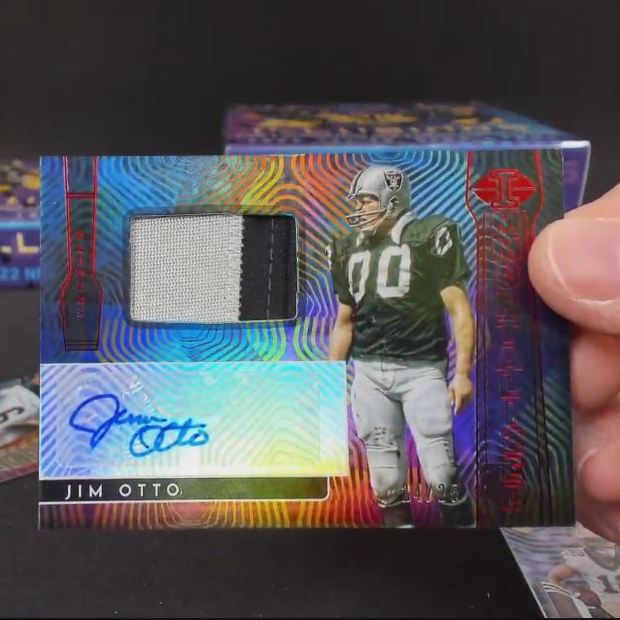 2022 Panini Illusions Football 5