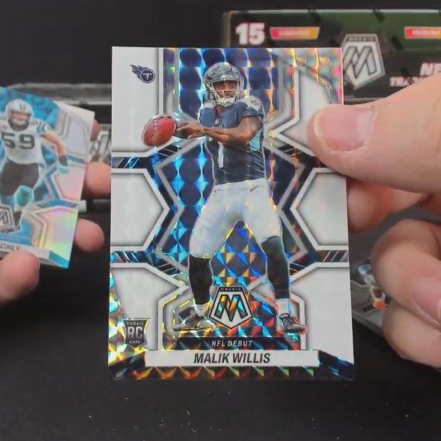 2022 Panini Mosaic Football 3