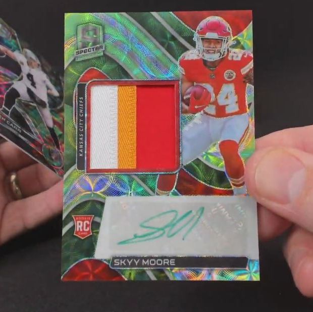 2022 Panini Spectra Football 4