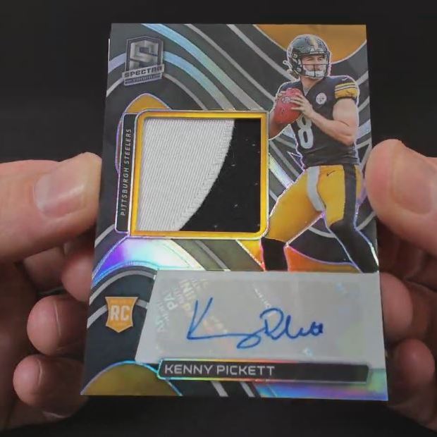 2022 Panini Spectra Football 9