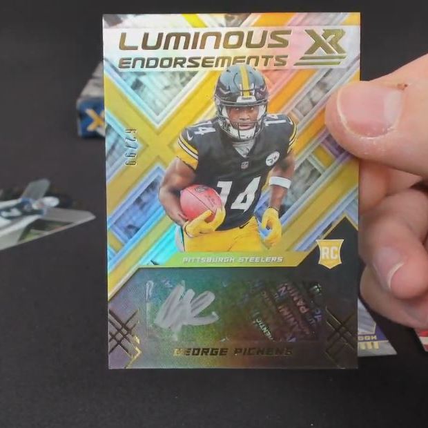 2022 Panini XR Football 6