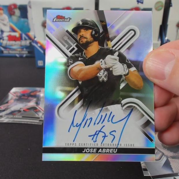 2022 Topps Finest Baseball 1