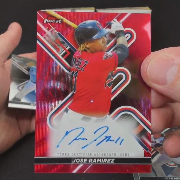 2022 Topps Finest Baseball 1