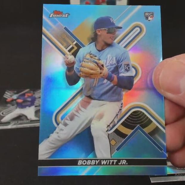 2022 Topps Finest Baseball 5