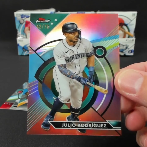 2023 Topps Finest Baseball 3